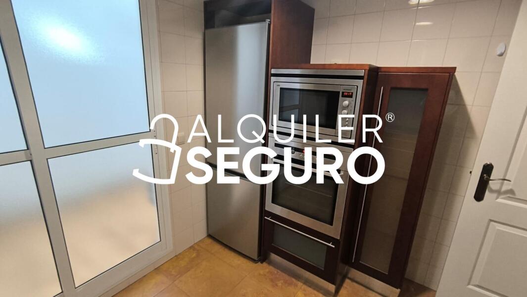 Piso en Calle Urbano Orad, SEVILLA SEVILLA