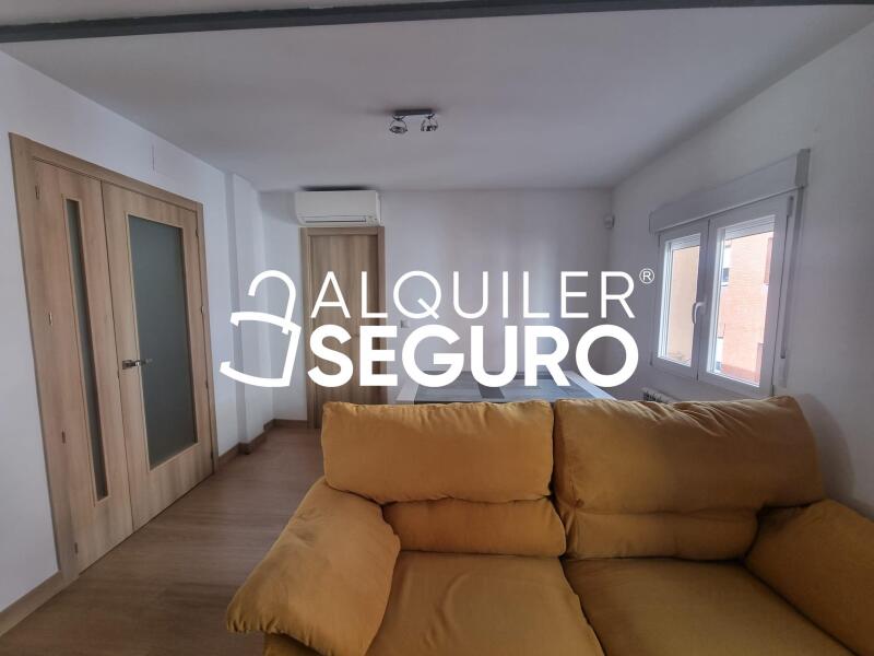 Inmueble en Calle Invencibles , MADRID