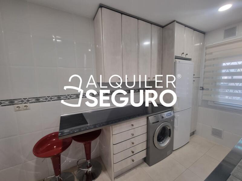 Inmueble en Calle Invencibles , MADRID