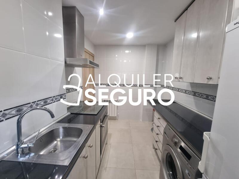 Inmueble en Calle Invencibles , MADRID