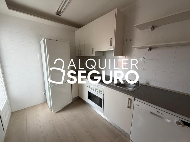 Piso en Calle Lorenzo Oviedo, ESQUIVIAS TOLEDO