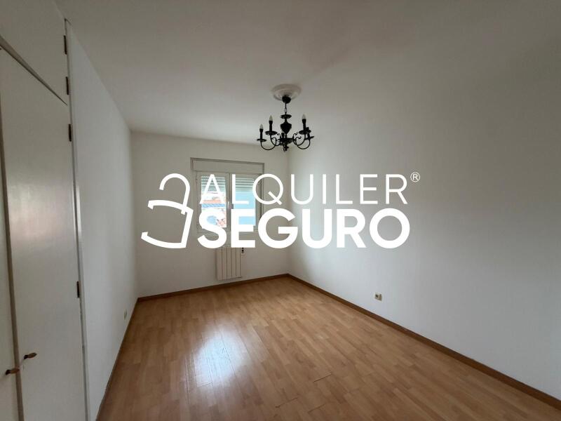 Piso en Calle Lorenzo Oviedo, ESQUIVIAS TOLEDO