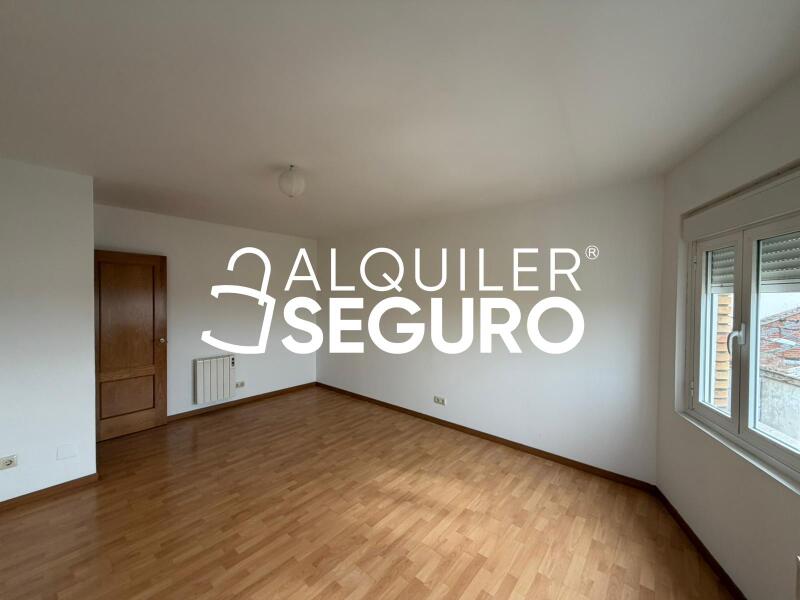 Piso en Calle Lorenzo Oviedo, ESQUIVIAS TOLEDO