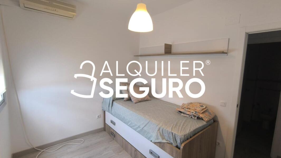 Piso en Calle Thailandia , SEVILLA SEVILLA