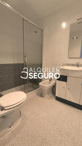 Piso en Calle Thailandia , SEVILLA SEVILLA