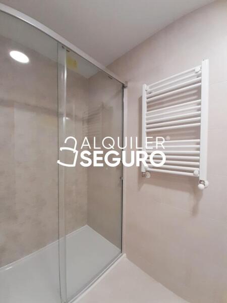 Piso en Calle Ferroviarios, ARGANDA DEL REY MADRID