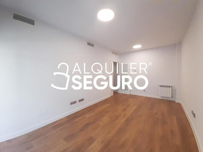 Piso en Calle Ferroviarios, ARGANDA DEL REY MADRID