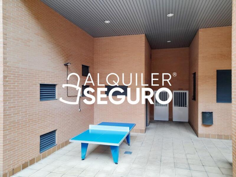 Inmueble en Avenida Cerro Milano, MADRID