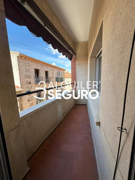 Piso en Calle Zarza, CASARRUBIOS DEL MONTE TOLEDO