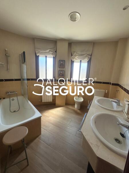 Piso en Calle Maria Zambrano, ALHENDÍN GRANADA