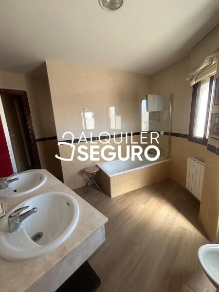 Piso en Calle Maria Zambrano, ALHENDÍN GRANADA