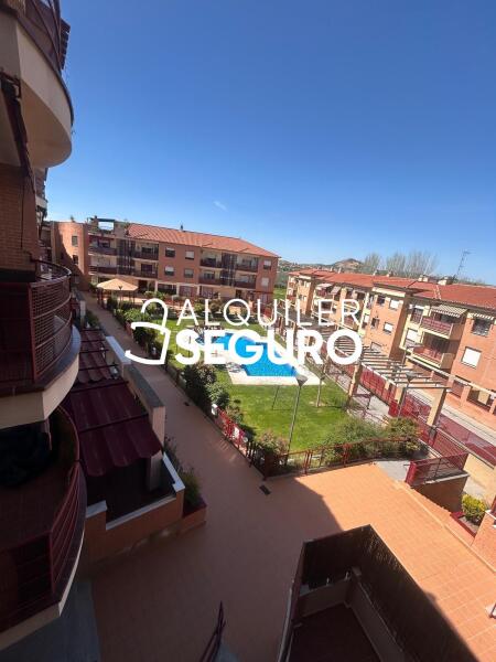 Piso en Calle Maria Zambrano, ALHENDÍN GRANADA