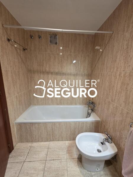 Piso en Calle Doctor Espinoza Oribe , BILBAO VIZCAYA-BIZKAIA