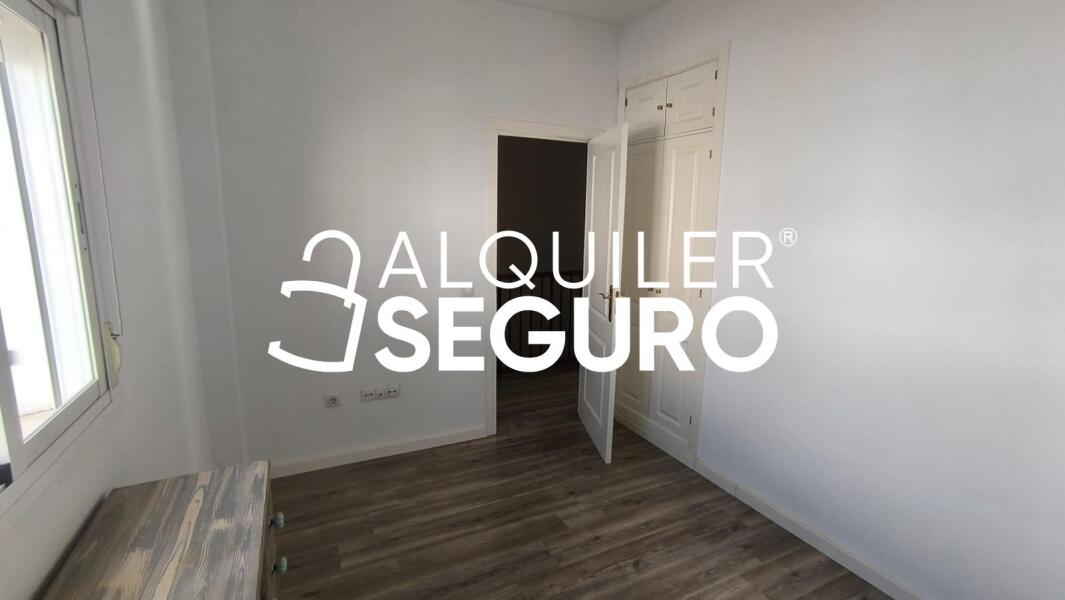 Piso en Avenida Del Camino de la Calera, BENACAZÓN SEVILLA