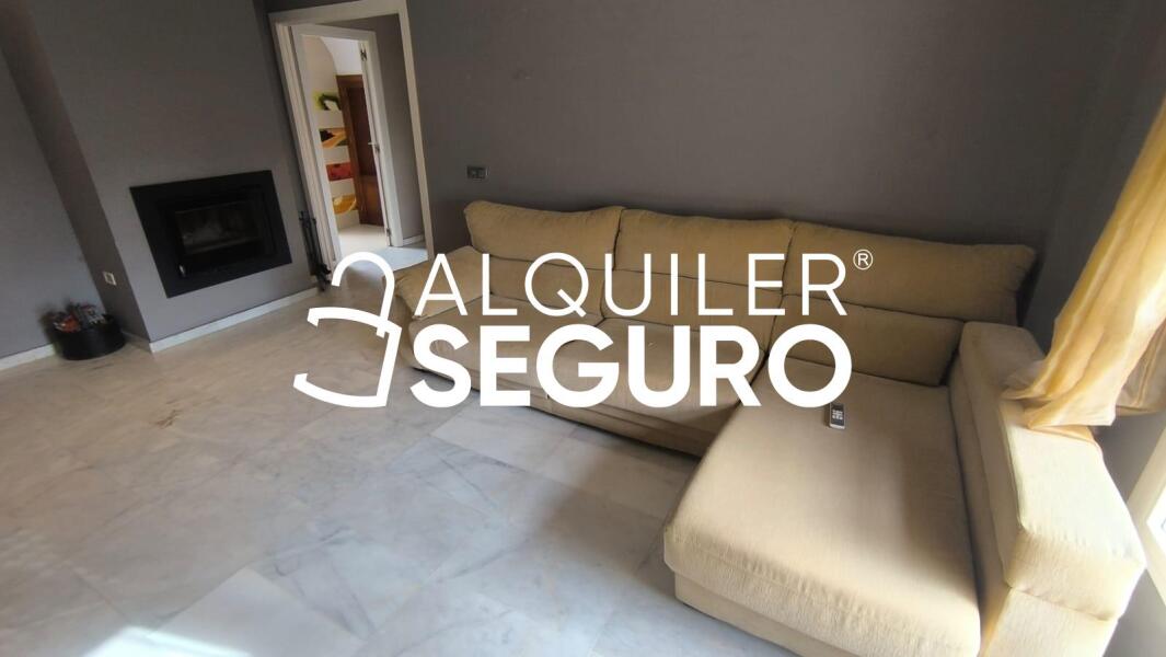 Piso en Avenida Del Camino de la Calera, BENACAZÓN SEVILLA