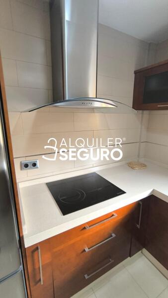 Piso en Avenida Del Camino de la Calera, BENACAZÓN SEVILLA