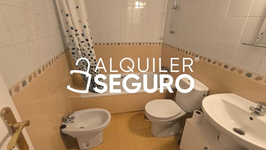 Piso en Avenida Del Camino de la Calera, BENACAZÓN SEVILLA