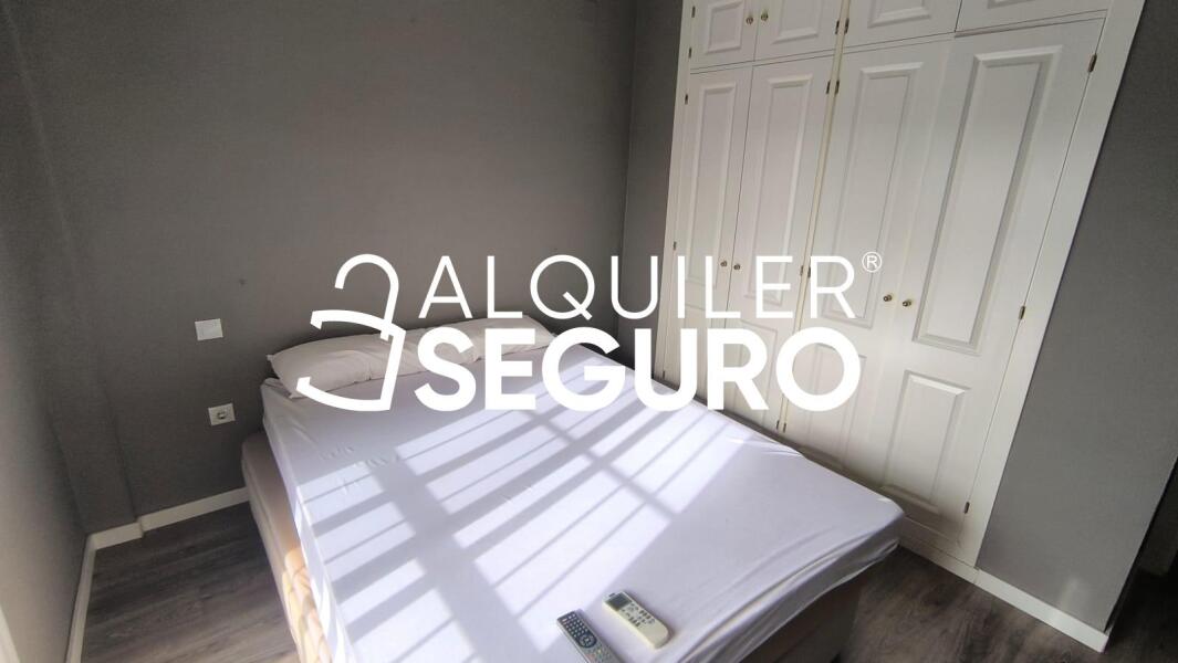 Piso en Avenida Del Camino de la Calera, BENACAZÓN SEVILLA