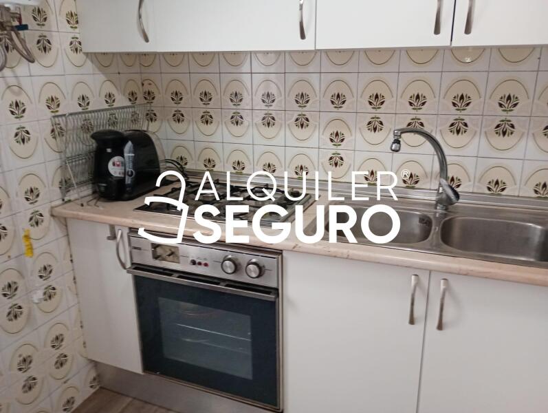 Piso en Avenida Velazquez, MÁLAGA MÁLAGA