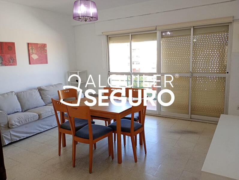 Piso en Avenida Velazquez, MÁLAGA MÁLAGA