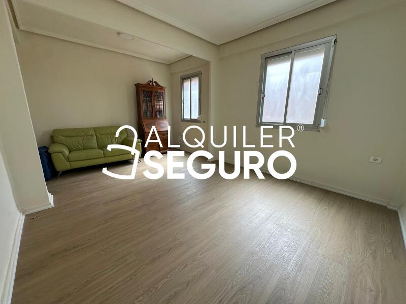 Piso en Calle VALLE DE LAGUAR, VALENCIA VALENCIA