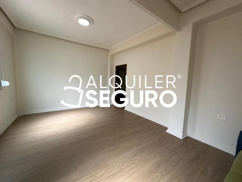 Piso en Calle VALLE DE LAGUAR, VALENCIA VALENCIA