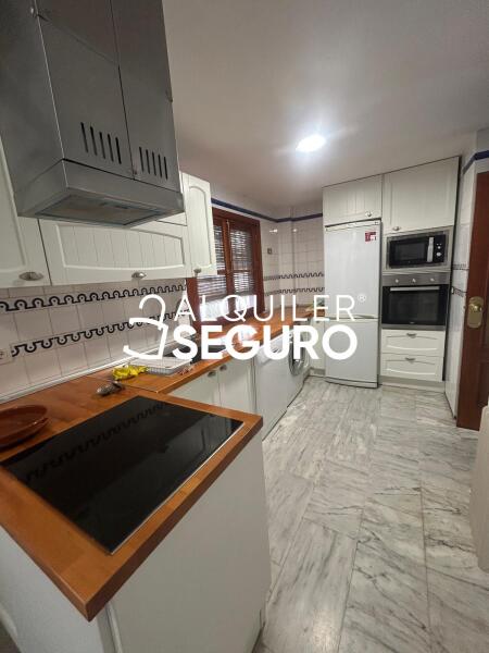 Inmueble en Avenida del Sol, GRANADA