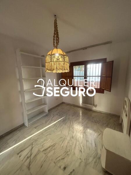 Inmueble en Avenida del Sol, GRANADA