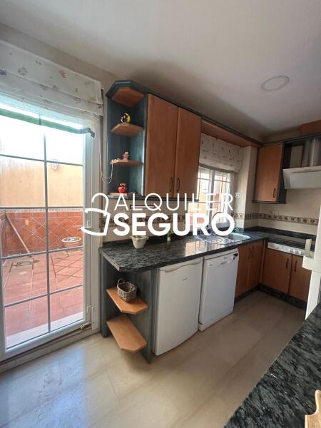 Piso en Plaza de la erilla, LA ZUBIA GRANADA