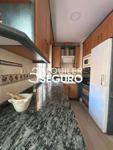 Piso en Plaza de la erilla, LA ZUBIA GRANADA