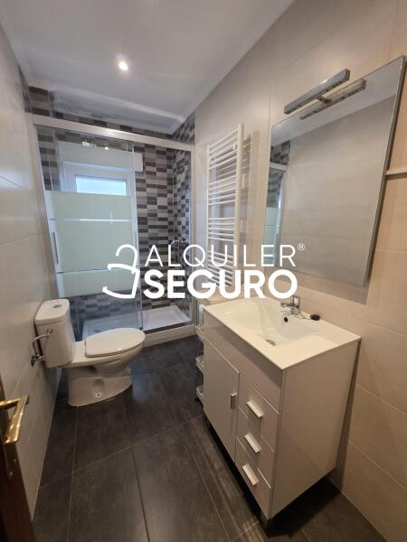 Piso en Calle Las Viñas, SANTURTZI VIZCAYA-BIZKAIA