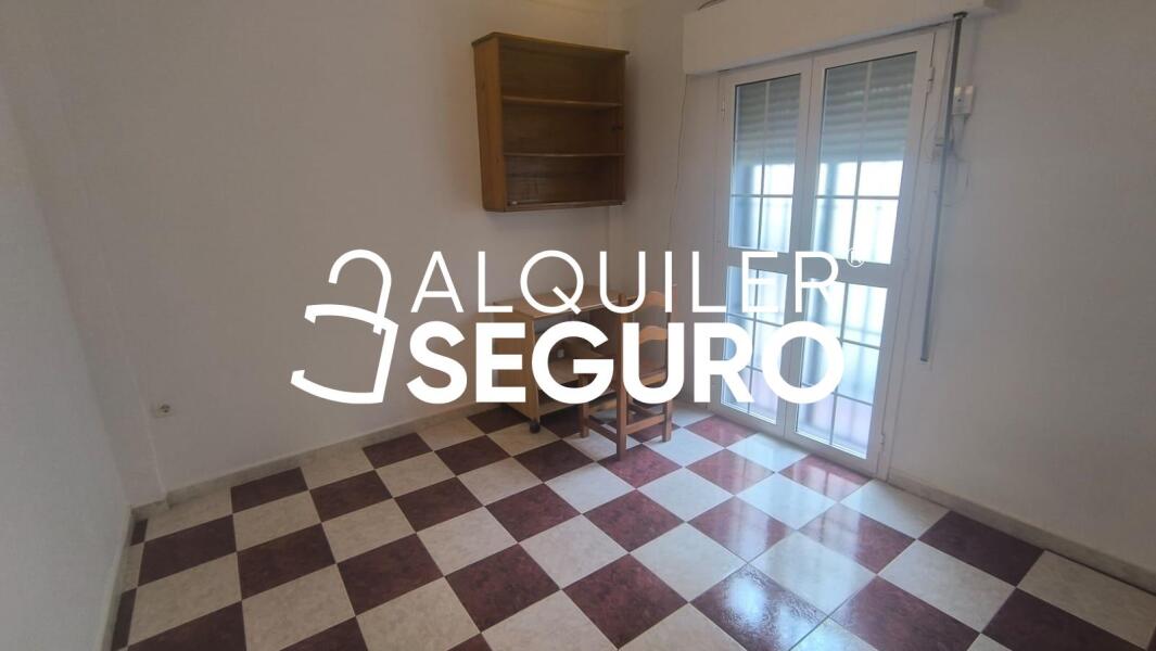 Piso en Calle Levíes, SEVILLA SEVILLA