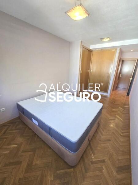 Inmueble en Calle Tres de Abril, MADRID