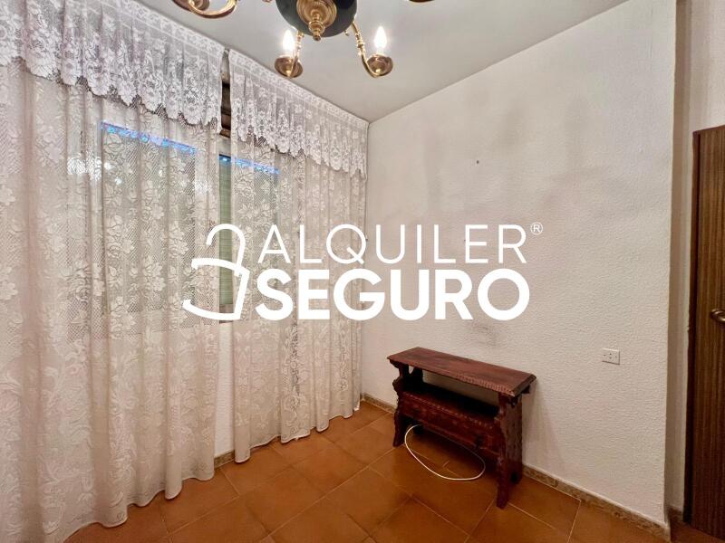 Piso en Calle Maroto, VALDETORRES DE JARAMA MADRID