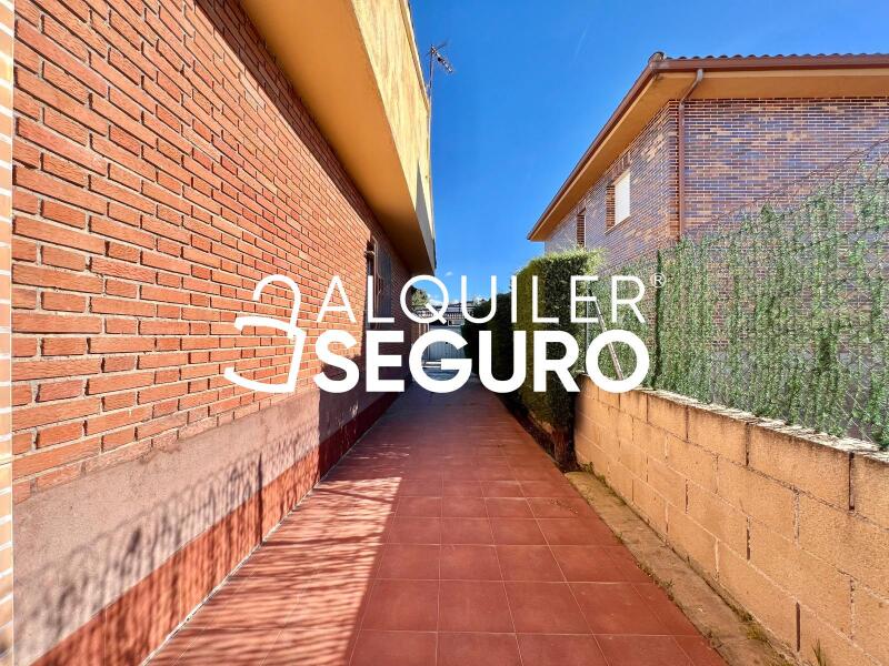 Piso en Calle Maroto, VALDETORRES DE JARAMA MADRID