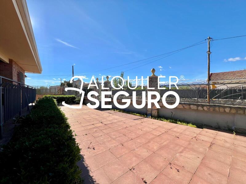 Piso en Calle Maroto, VALDETORRES DE JARAMA MADRID