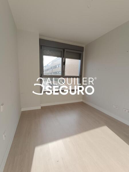 Piso en Avenida Juan XXIII , LEGANÉS MADRID