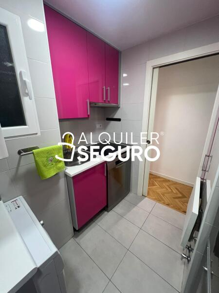 Inmueble en Avenida de Donostiarra, MADRID