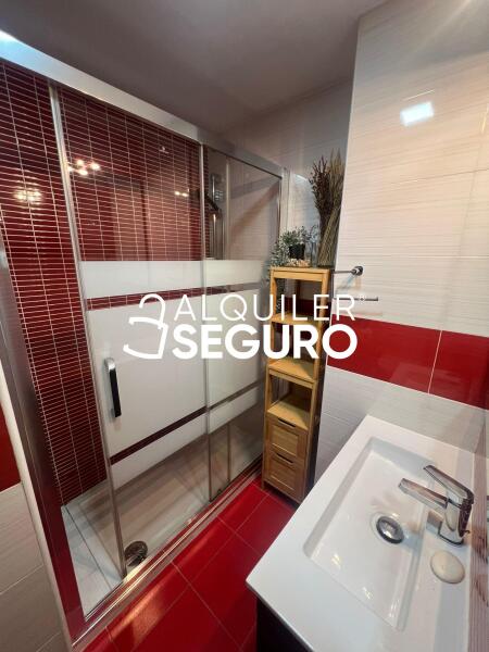 Inmueble en Avenida de Donostiarra, MADRID