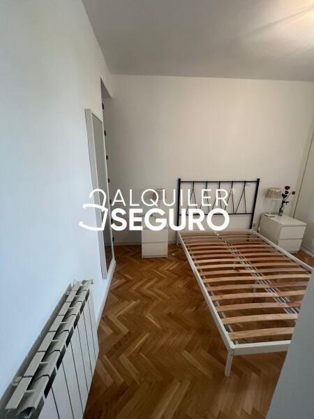 Inmueble en Avenida de Donostiarra, MADRID