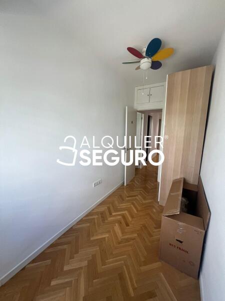 Inmueble en Avenida de Donostiarra, MADRID