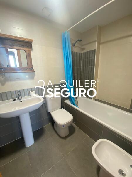 Piso en Calle bulevar del deporte , AZUQUECA DE HENARES GUADALAJARA