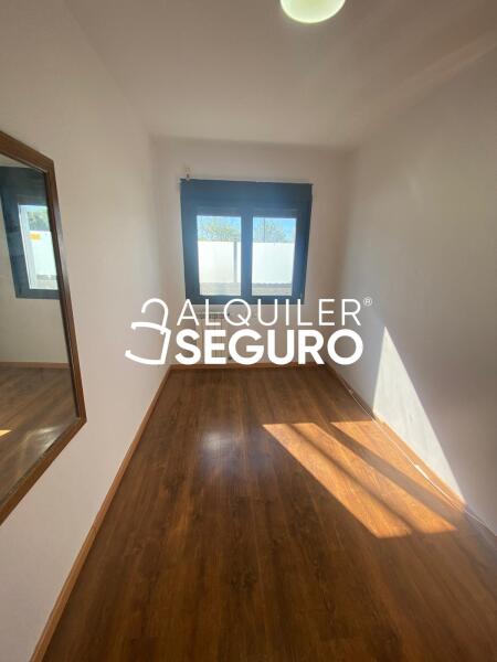 Piso en Calle bulevar del deporte , AZUQUECA DE HENARES GUADALAJARA