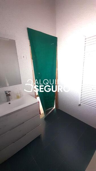 Piso en Calle Plaza número , HUETE CUENCA