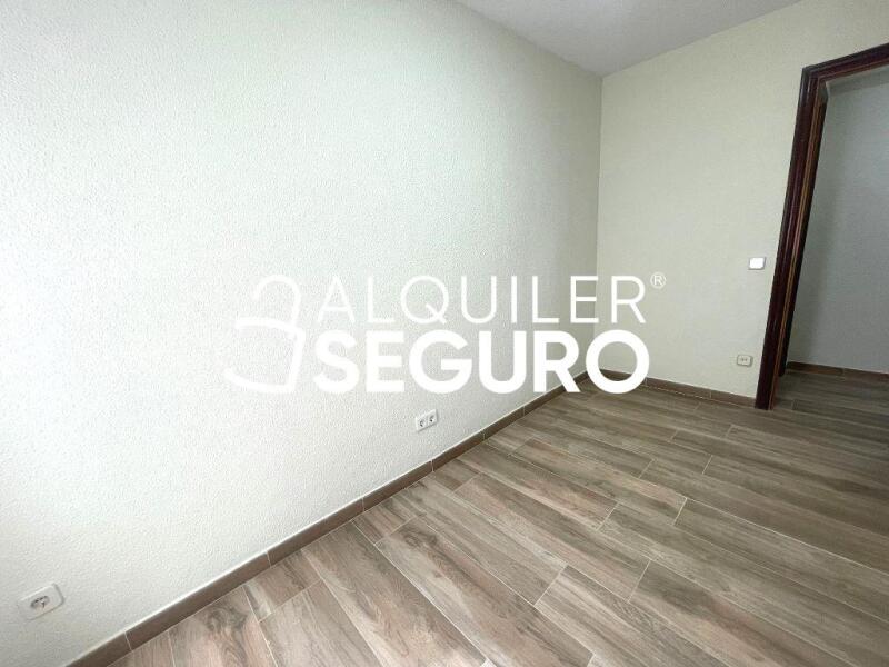 Inmueble en Calle Higinio Rodriguez , MADRID