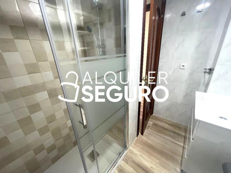 Inmueble en Calle Higinio Rodriguez , MADRID