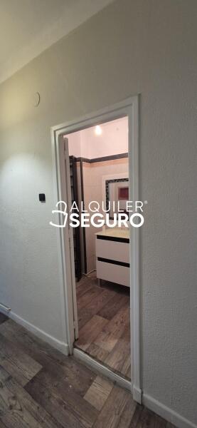 Piso en Calle Escultor Navascués , OVIEDO ASTURIAS