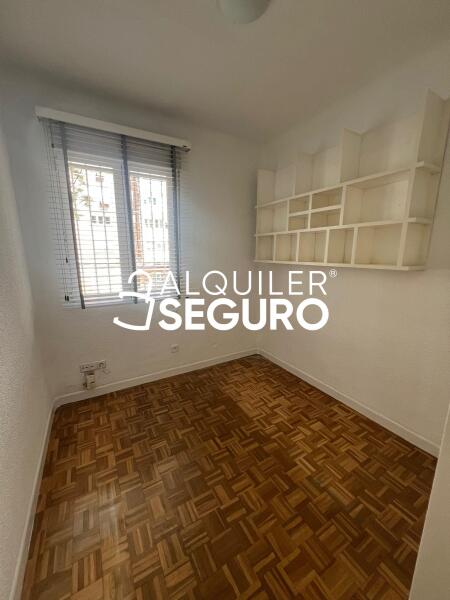 Inmueble en Calle Siena, MADRID