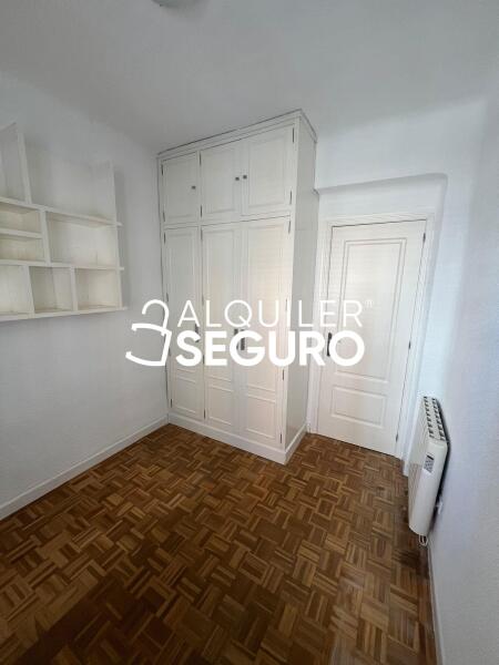 Inmueble en Calle Siena, MADRID