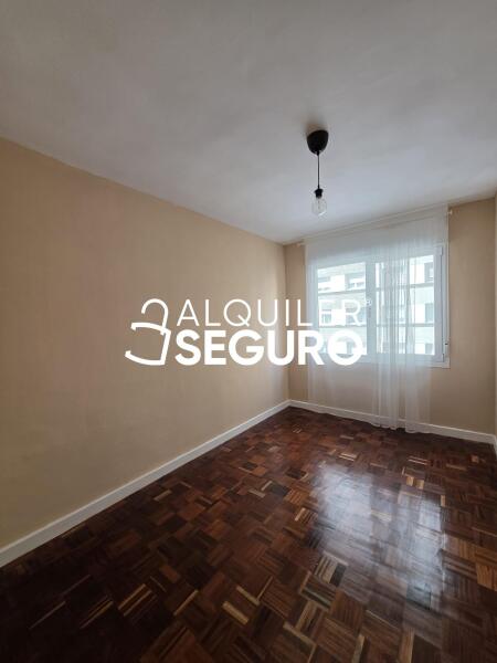 Piso en Calle Olite Erriberri, BILBAO VIZCAYA-BIZKAIA